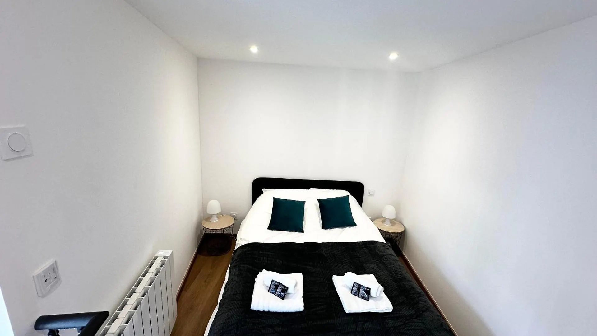 Place Saint Paul Triplex 19M2 ヴィエンヌ フランス